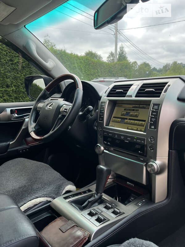 Позашляховик / Кросовер Lexus GX 2010 в Бориславі