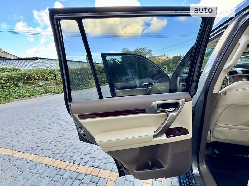 Внедорожник / Кроссовер Lexus GX 2014 в Одессе