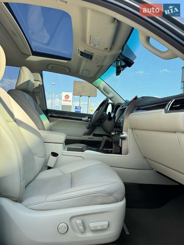 Внедорожник / Кроссовер Lexus GX 2010 в Киеве
