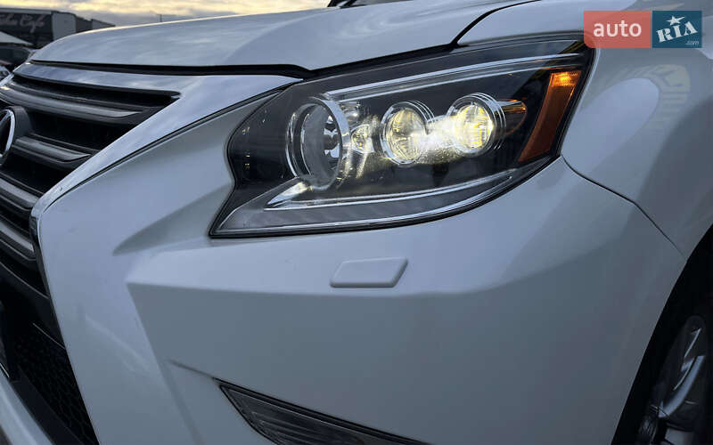 Внедорожник / Кроссовер Lexus GX 2016 в Мукачево