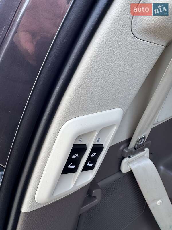 Внедорожник / Кроссовер Lexus GX 2011 в Ахтырке