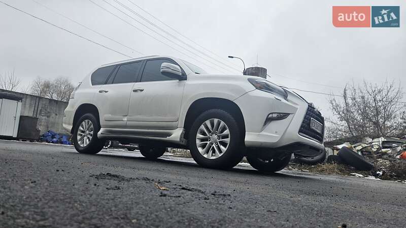 Внедорожник / Кроссовер Lexus GX 2017 в Черкассах