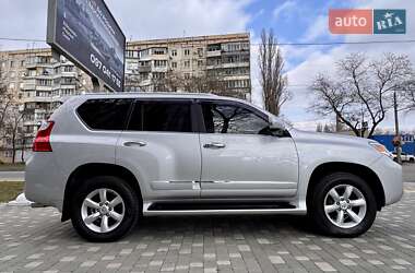 Внедорожник / Кроссовер Lexus GX 2011 в 