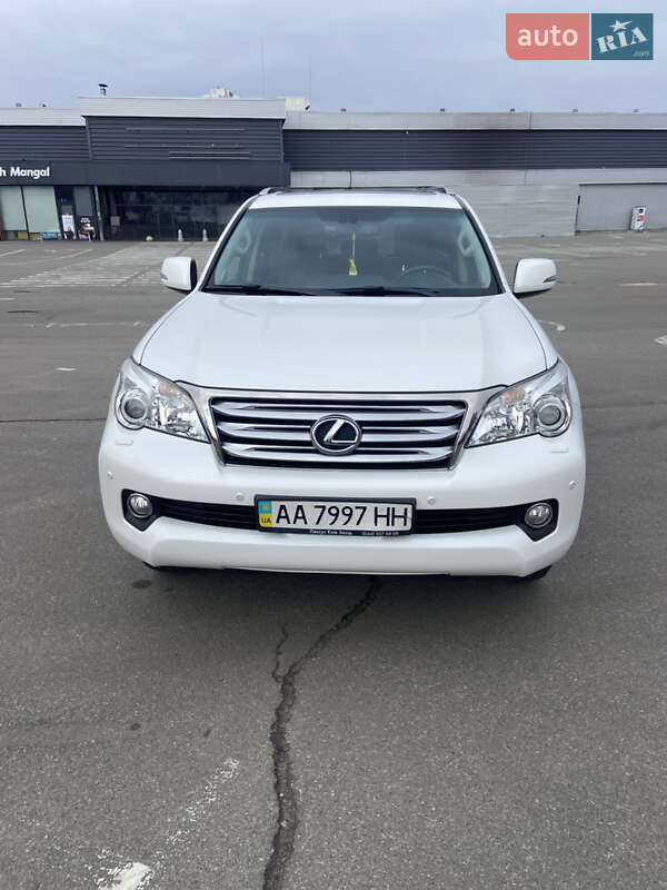 Внедорожник / Кроссовер Lexus GX 2013 в 