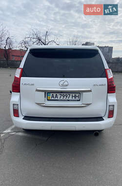 Внедорожник / Кроссовер Lexus GX 2013 в 