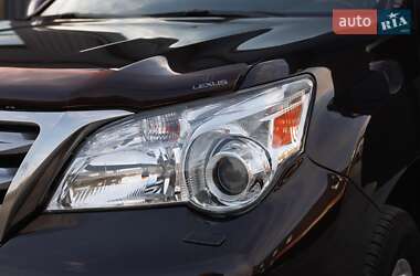 Позашляховик / Кросовер Lexus GX 2011 в 