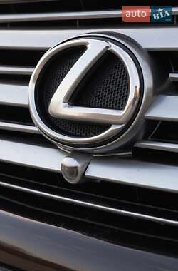 Позашляховик / Кросовер Lexus GX 2011 в 