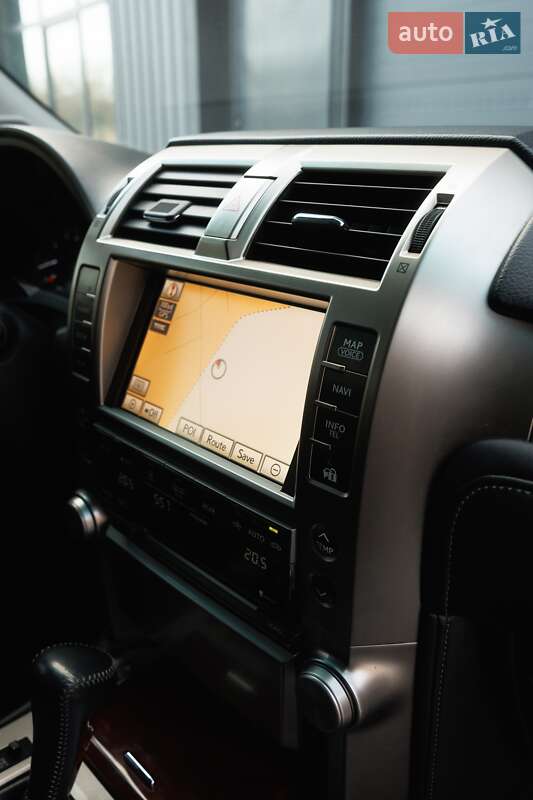 Внедорожник / Кроссовер Lexus GX 2011 в Дубно