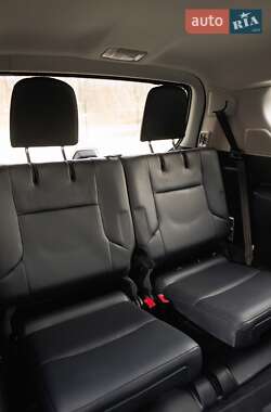 Позашляховик / Кросовер Lexus GX 2011 в 