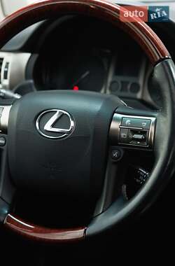 Позашляховик / Кросовер Lexus GX 2011 в 