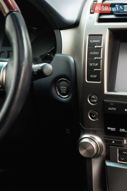 Внедорожник / Кроссовер Lexus GX 2011 в Дубно