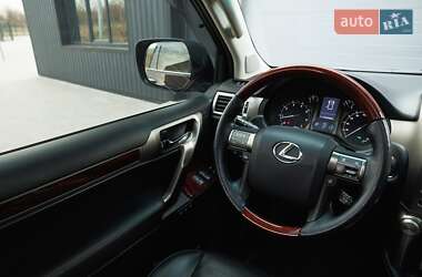 Позашляховик / Кросовер Lexus GX 2011 в 