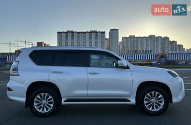 Внедорожник / Кроссовер Lexus GX 2021 в 