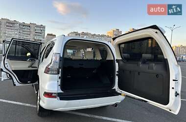 Внедорожник / Кроссовер Lexus GX 2021 в 