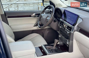 Внедорожник / Кроссовер Lexus GX 2019 в 