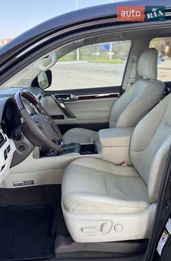 Внедорожник / Кроссовер Lexus GX 2012 в 