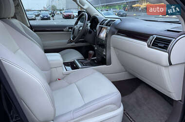 Позашляховик / Кросовер Lexus GX 2014 в 