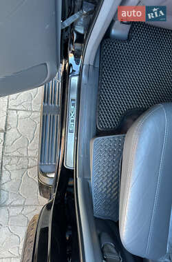 Позашляховик / Кросовер Lexus GX 2008 в 