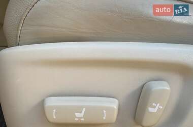 Внедорожник / Кроссовер Lexus GX 2010 в 