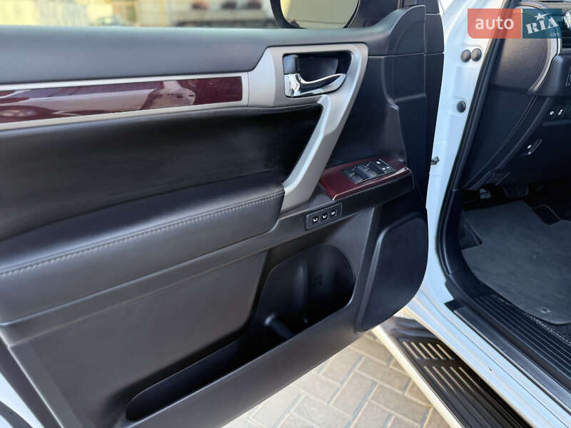 Внедорожник / Кроссовер Lexus GX 2014 в Одессе