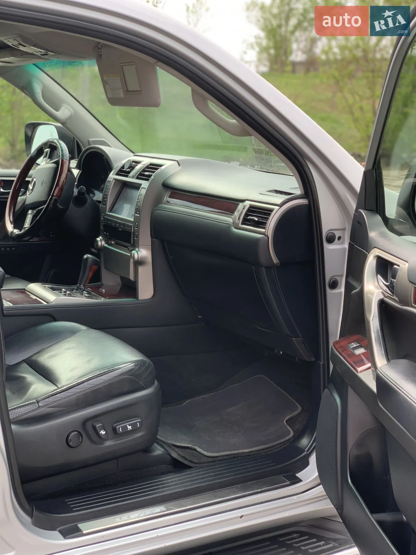 Lexus GX 2012 VIN JTJJM7FX5C5041959 фото оголошення 14 з 20