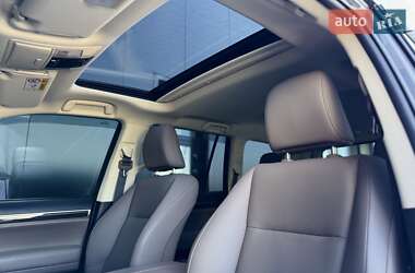 Внедорожник / Кроссовер Lexus GX 2021 в 