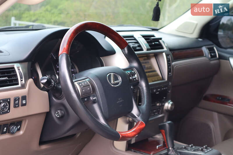 Внедорожник / Кроссовер Lexus GX 2010 в Киеве