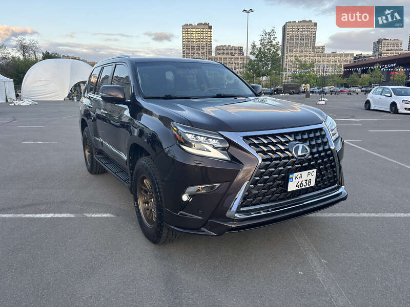 Внедорожник / Кроссовер Lexus GX 2012 в 