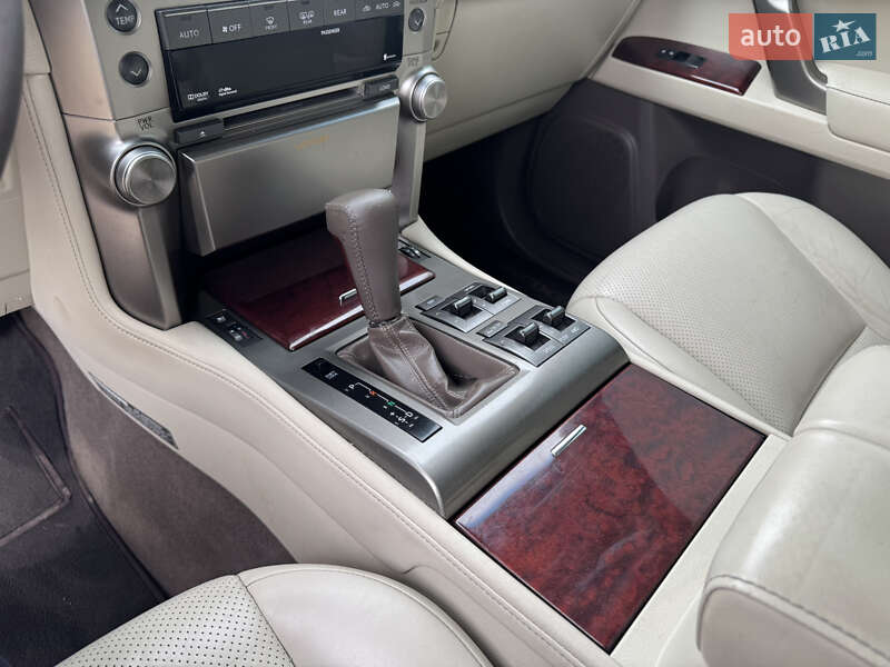 Внедорожник / Кроссовер Lexus GX 2010 в Самборе