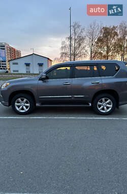 Позашляховик / Кросовер Lexus GX 2017 в 