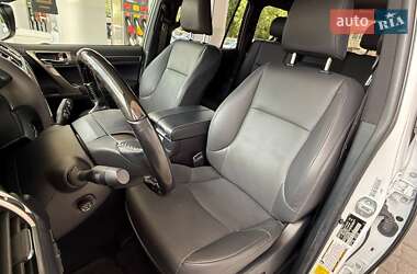 Внедорожник / Кроссовер Lexus GX 2020 в 