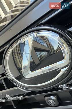 Позашляховик / Кросовер Lexus GX 2024 в 