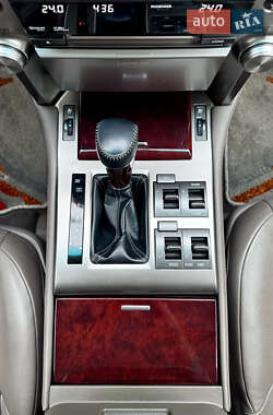 Внедорожник / Кроссовер Lexus GX 2010 в 