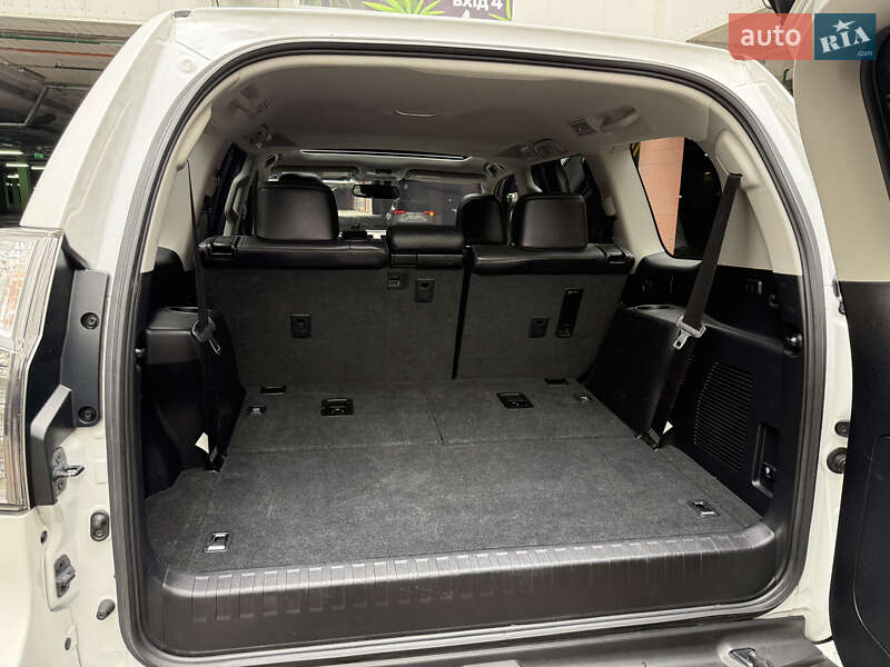 Внедорожник / Кроссовер Lexus GX 2016 в Киеве фото 27 Внедорожник / Кроссовер Lexus GX 2016 в Киеве