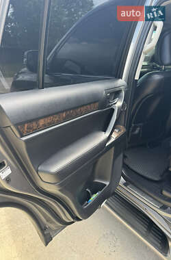 Внедорожник / Кроссовер Lexus GX 2010 в 
