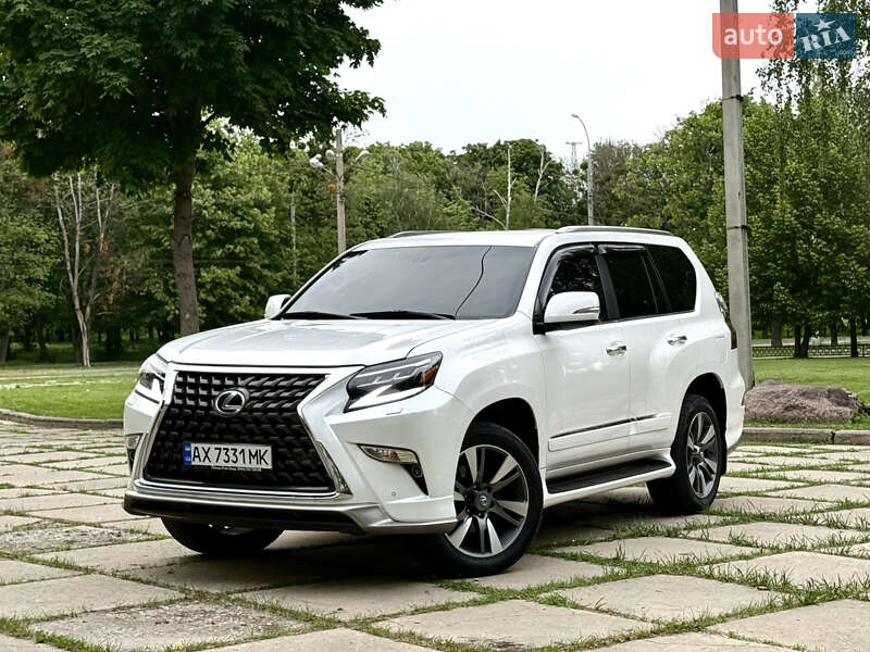 Позашляховик / Кросовер Lexus GX 2014 в 