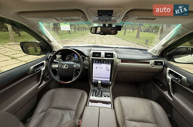 Позашляховик / Кросовер Lexus GX 2014 в 