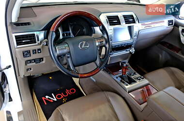 Внедорожник / Кроссовер Lexus GX 2013 в 