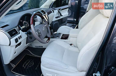 Внедорожник / Кроссовер Lexus GX 2011 в 