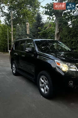 Внедорожник / Кроссовер Lexus GX 2010 в 