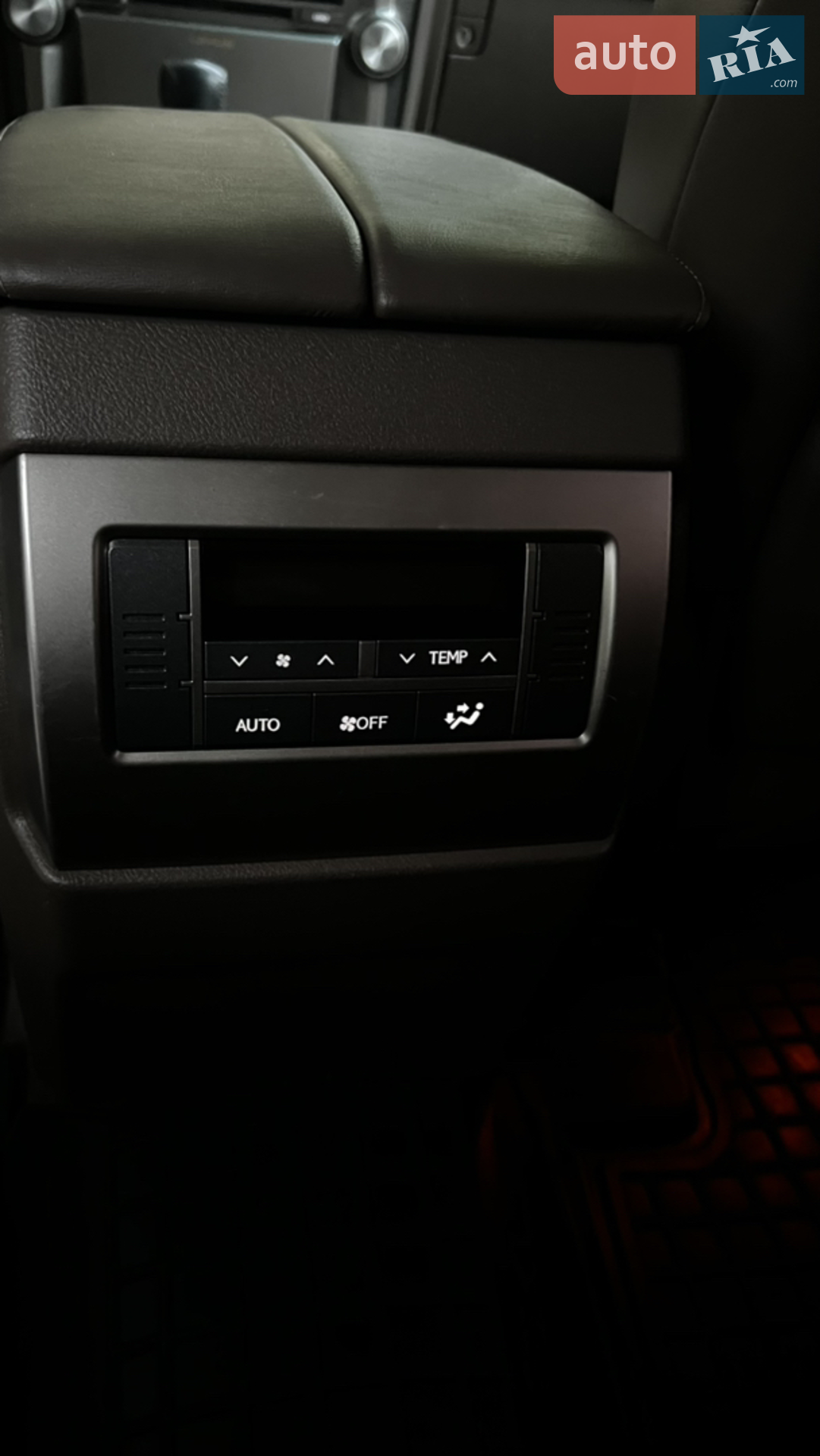 2010 Lexus GX - мініатюра 24