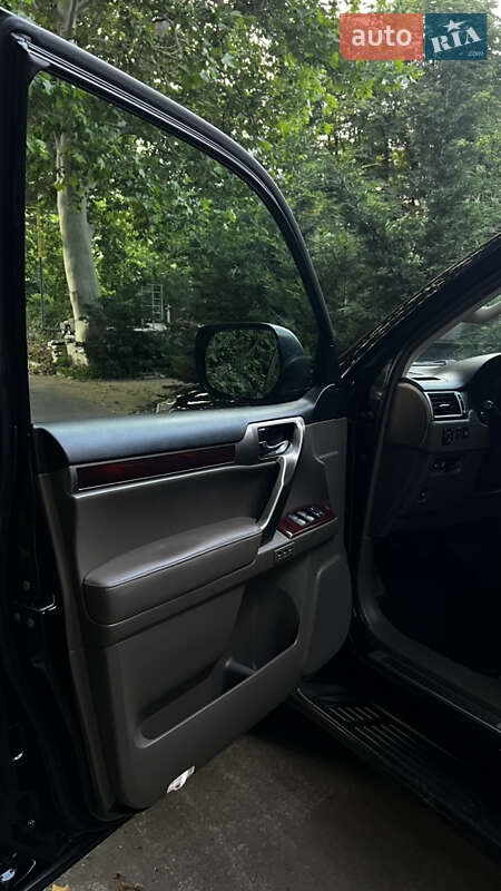 Внедорожник / Кроссовер Lexus GX 2010 в Одессе
