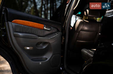 Внедорожник / Кроссовер Lexus GX 2004 в 