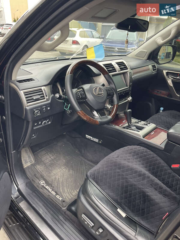 Позашляховик / Кросовер Lexus GX 2010 в Львові