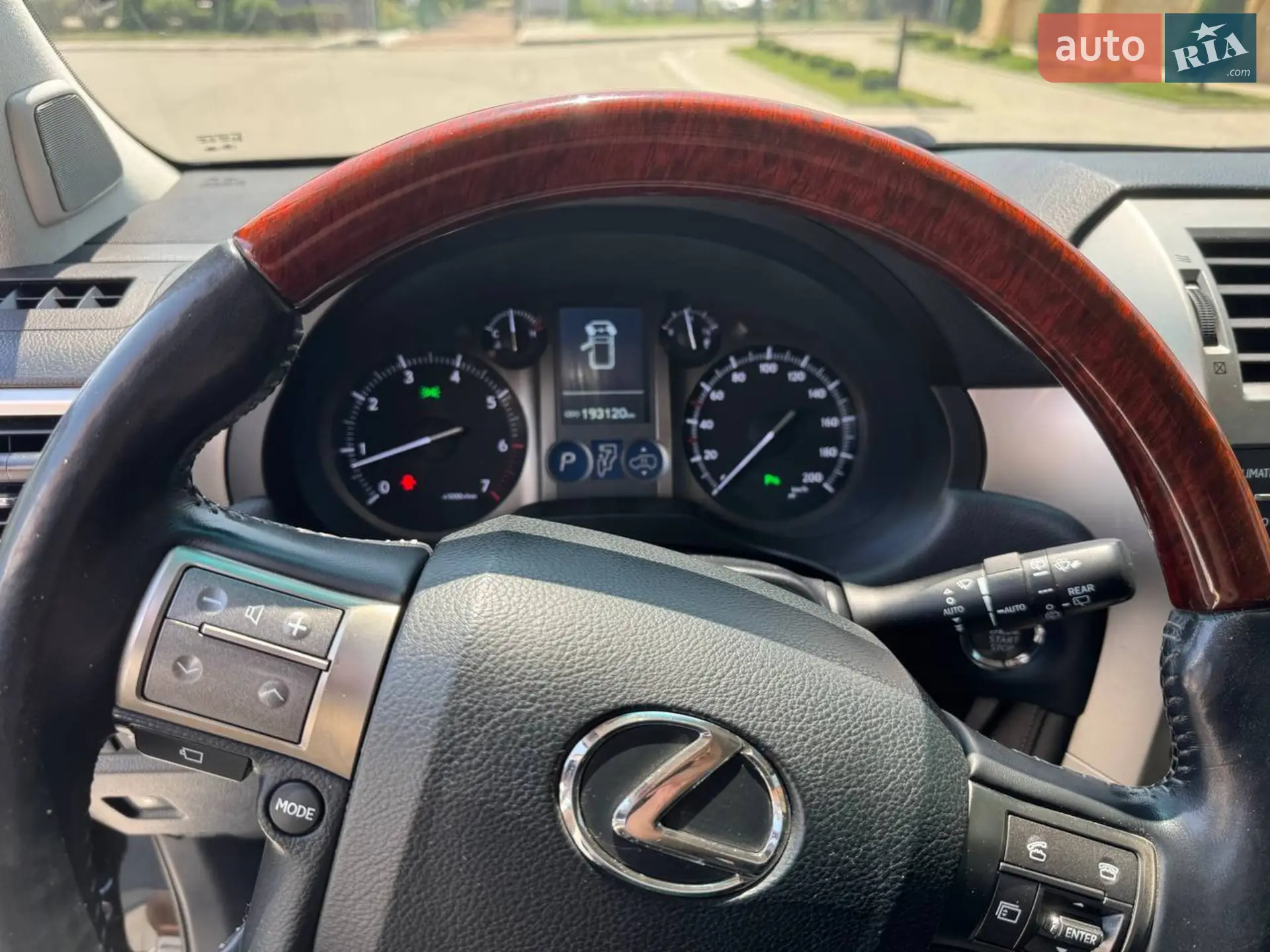 2012 Lexus GX - мініатюра 25