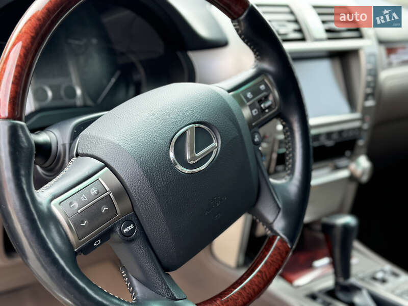 Позашляховик / Кросовер Lexus GX 2012 в Житомирі