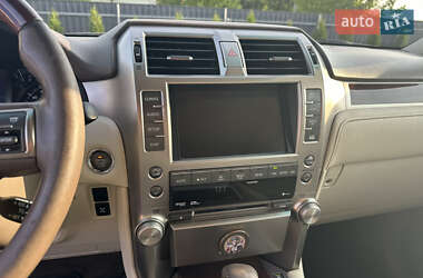 Внедорожник / Кроссовер Lexus GX 2010 в 