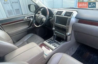 Внедорожник / Кроссовер Lexus GX 2009 в 