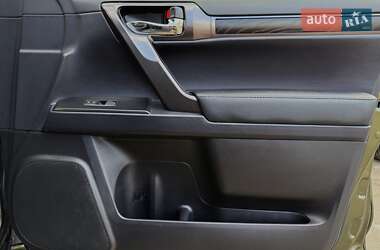 Внедорожник / Кроссовер Lexus GX 2021 в 
