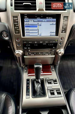 Внедорожник / Кроссовер Lexus GX 2012 в 